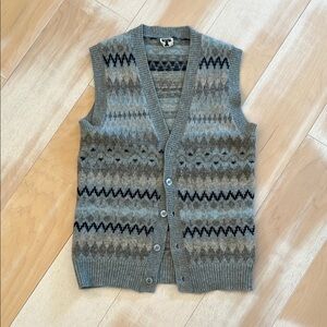 Gray Patterned Knit Vintage Wool Sweater Vest